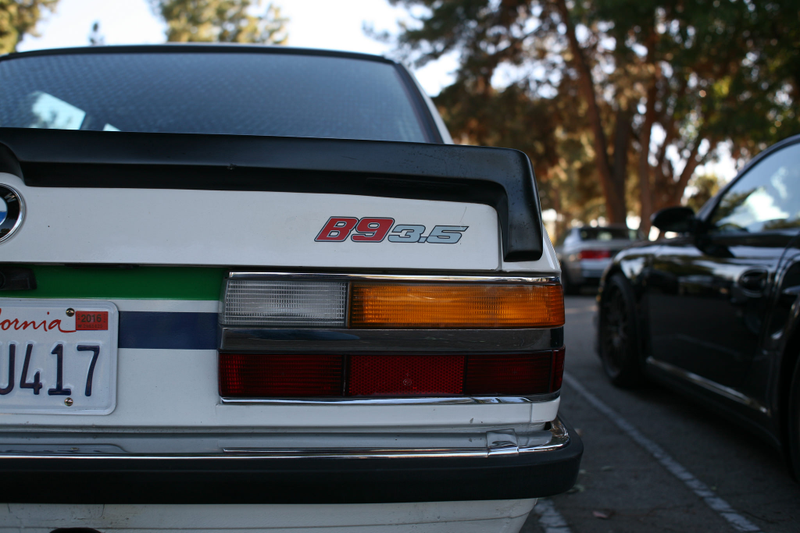 Illustration for article titled SoCal Vintage BMWs: Where the turn-signal-using BMW owners come to play